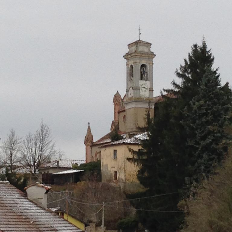 Dimora Storico Romantica Il Sole E La Luna Cerretto Langhe Dış mekan fotoğraf